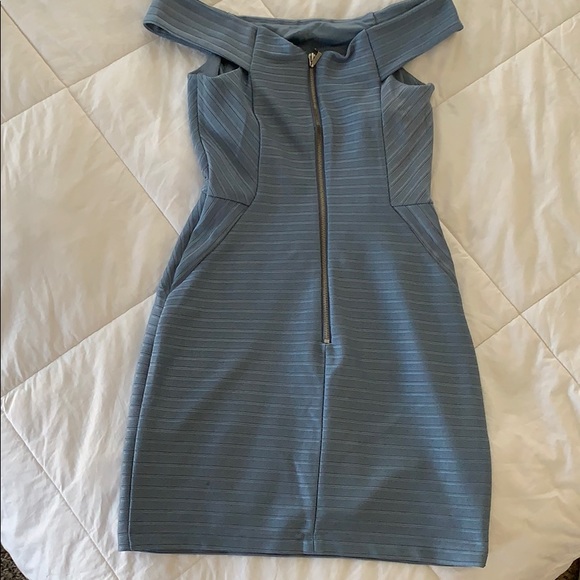 Off the shoulder Topshop dress - Picture 2 of 2